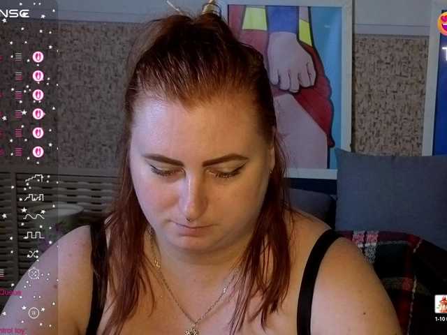 Aliciaredluv live cam on BongaCams