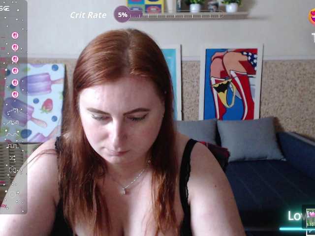 Aliciaredluv live cam on BongaCams