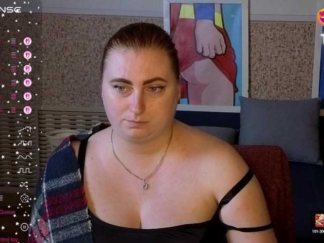 Aliciaredluv live cam on BongaCams
