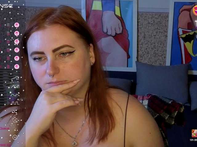 Aliciaredluv live cam on BongaCams