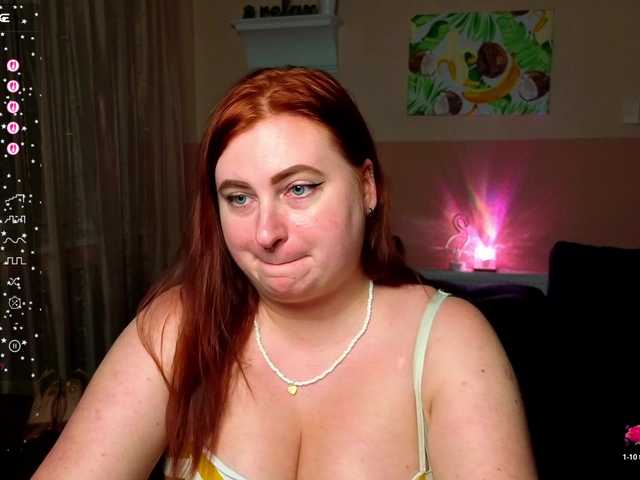 Aliciaredluv live webcam show