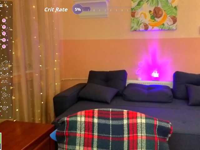 Aliciaredluv, en directo ahora en BongaCams