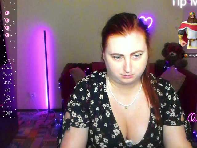 Aliciaredluv live cam on BongaCams
