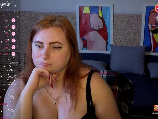 Aliciaredluv live cam on BongaCams