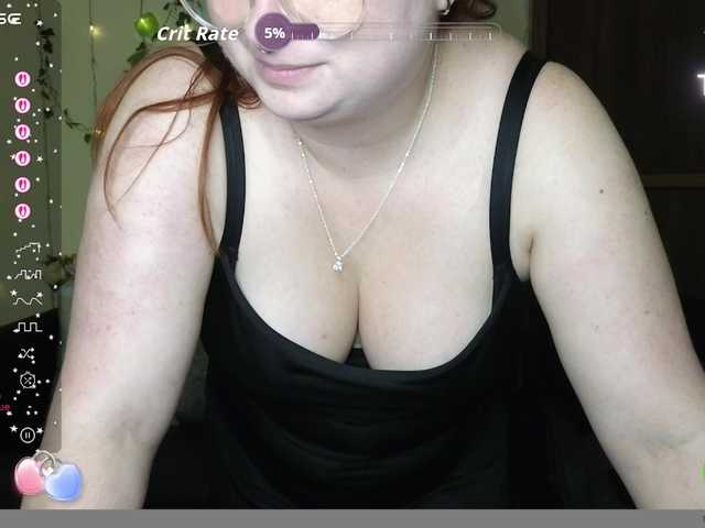 Aliciaredluv live cam on BongaCams