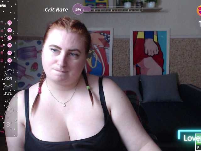 Aliciaredluv live cam on BongaCams