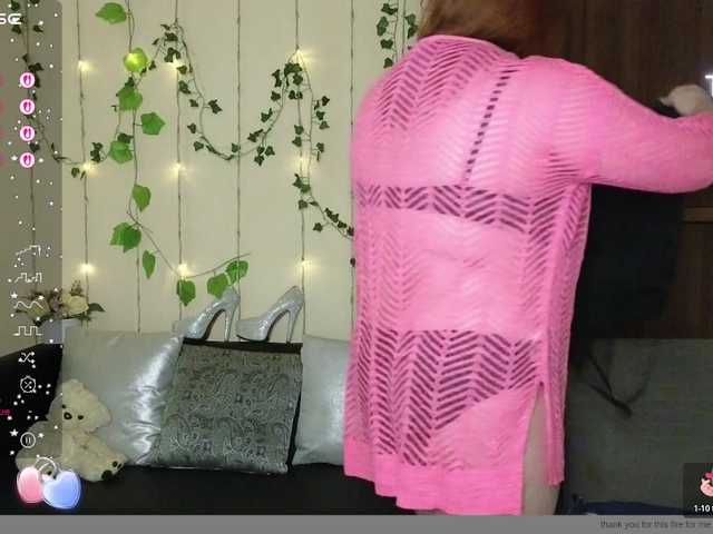 Aliciaredluv live cam on BongaCams
