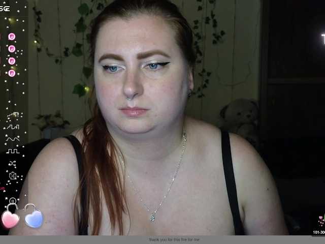 Aliciaredluv live cam on BongaCams