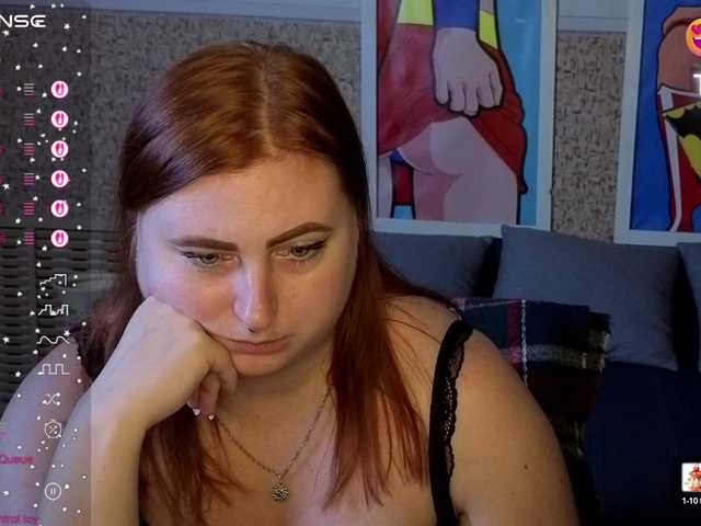 Aliciaredluv live cam on BongaCams