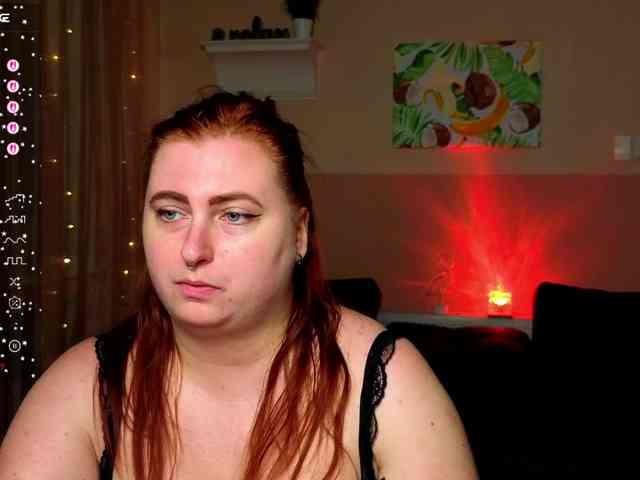 Aliciaredluv webcam