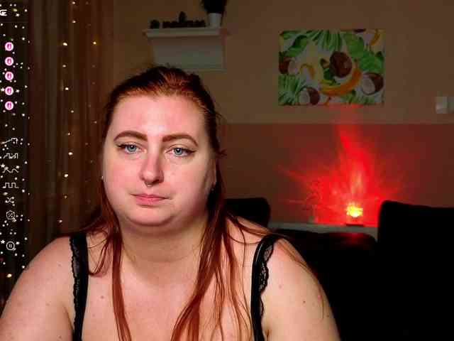 Aliciaredluv webcam