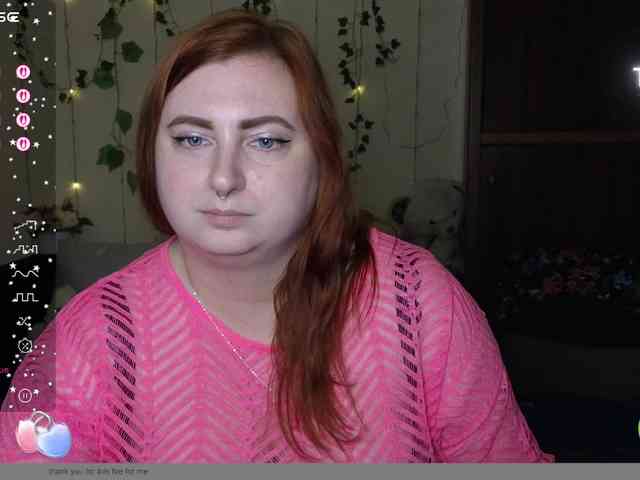 Aliciaredluv webcam
