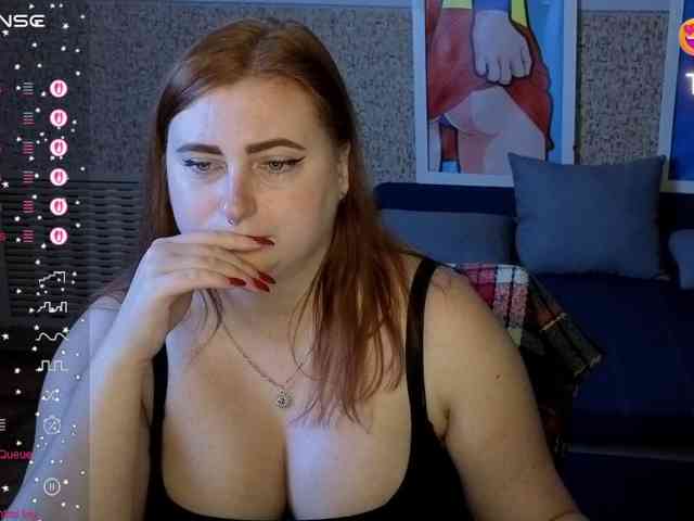 Aliciaredluv webcam