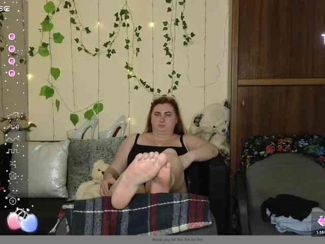 Aliciaredluv webcam