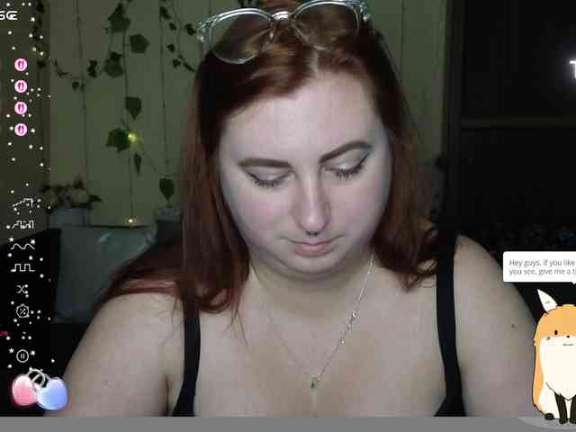 Aliciaredluv webcam