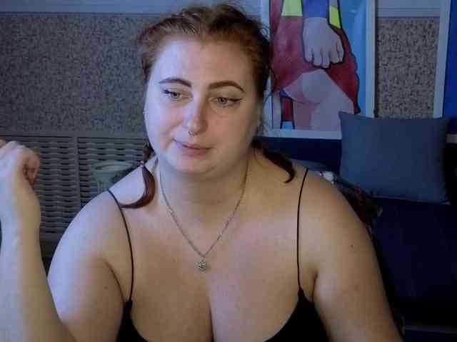 Aliciaredluv webcam