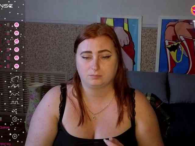 Aliciaredluv webcam