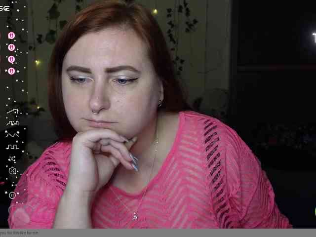 Aliciaredluv webcam
