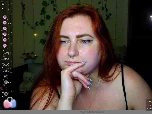 Aliciaredluv webcam