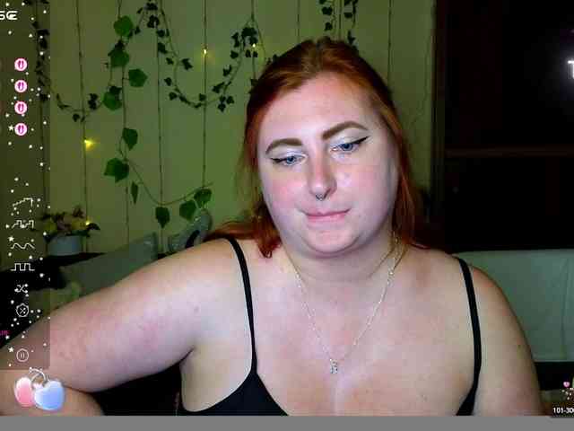 Aliciaredluv webcam