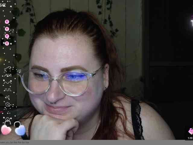 Aliciaredluv webcam