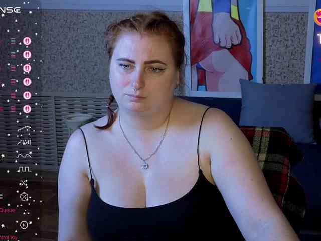 Aliciaredluv webcam