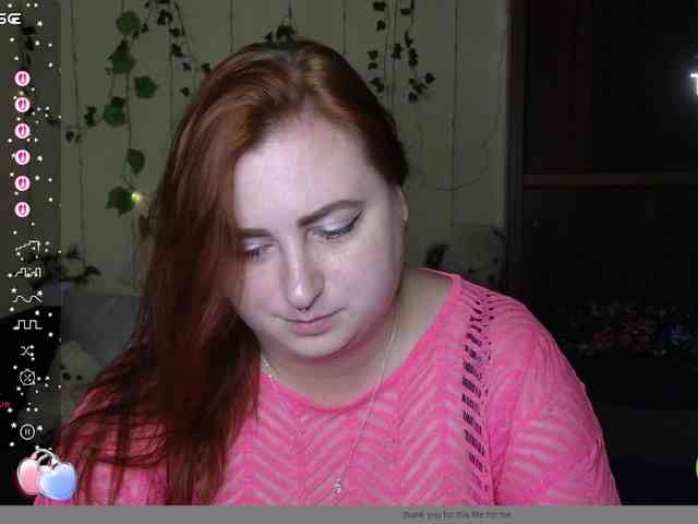 Aliciaredluv webcam
