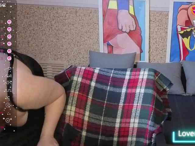 Aliciaredluv webcam
