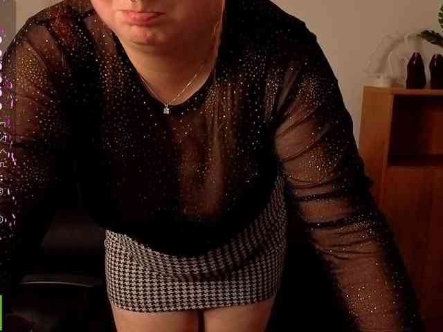 Aliciaredluv webcam