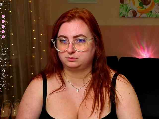 Aliciaredluv webcam