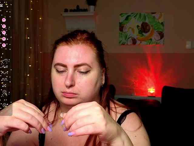 Aliciaredluv webcam