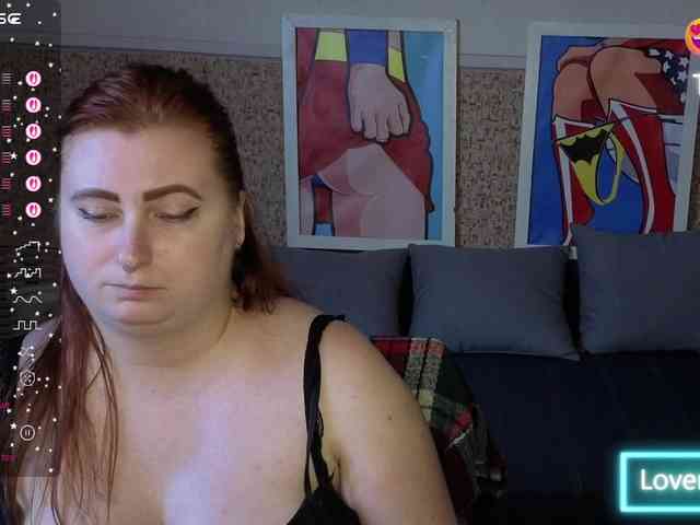 Aliciaredluv webcam