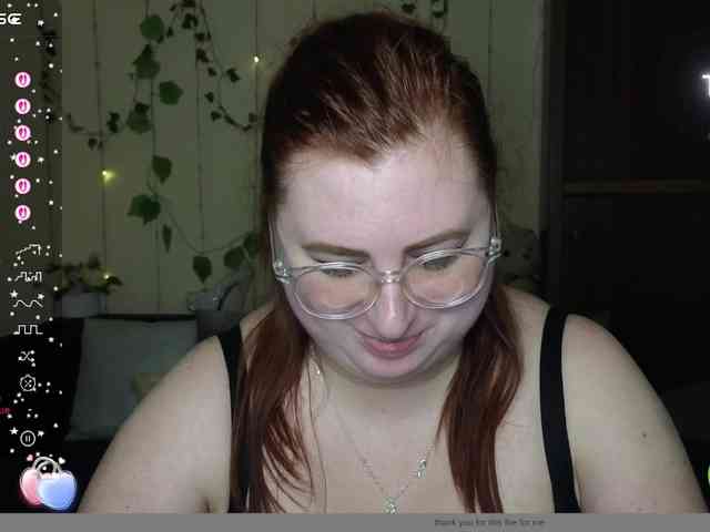 Aliciaredluv webcam