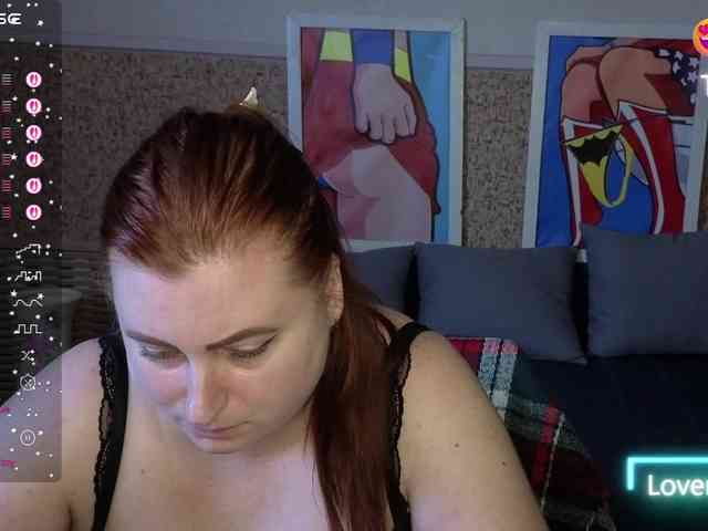 Aliciaredluv webcam