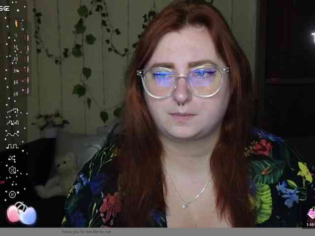 Aliciaredluv webcam