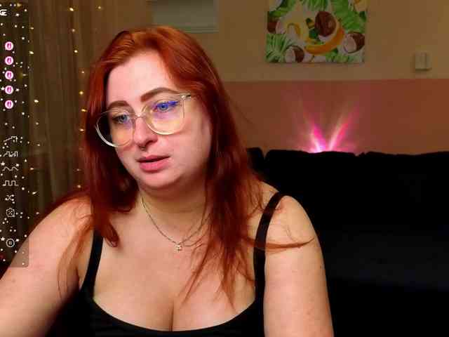 Aliciaredluv webcam
