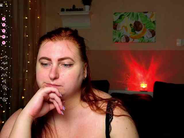 Aliciaredluv webcam