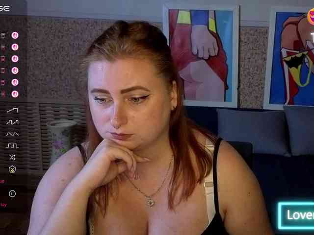 Aliciaredluv webcam