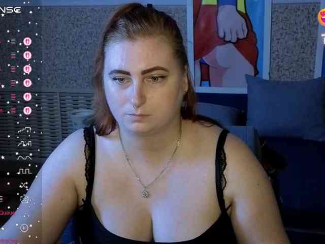 Aliciaredluv webcam