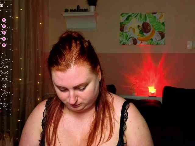 Aliciaredluv webcam