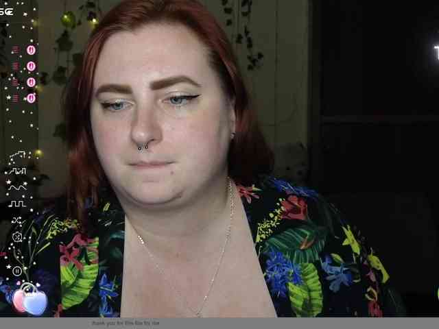 Aliciaredluv webcam