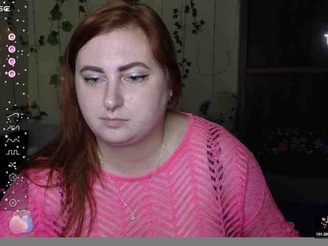 Aliciaredluv webcam