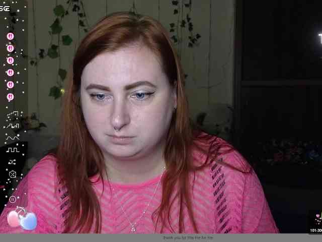Aliciaredluv webcam