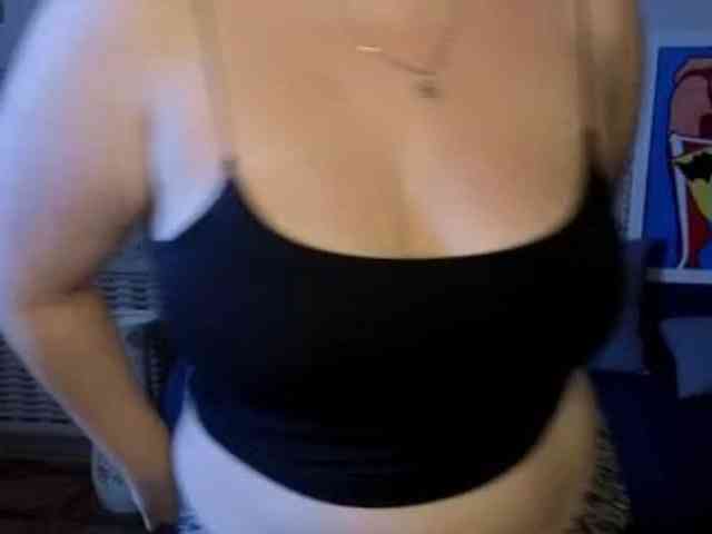 Aliciaredluv webcam