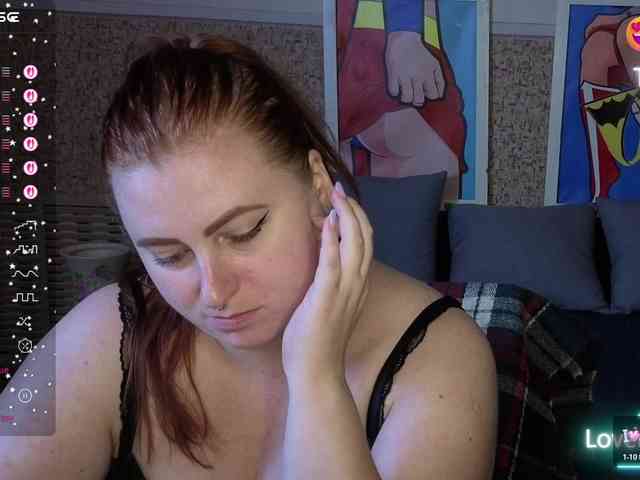 Aliciaredluv webcam