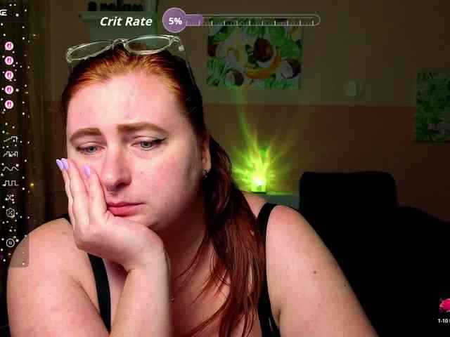 Aliciaredluv webcam