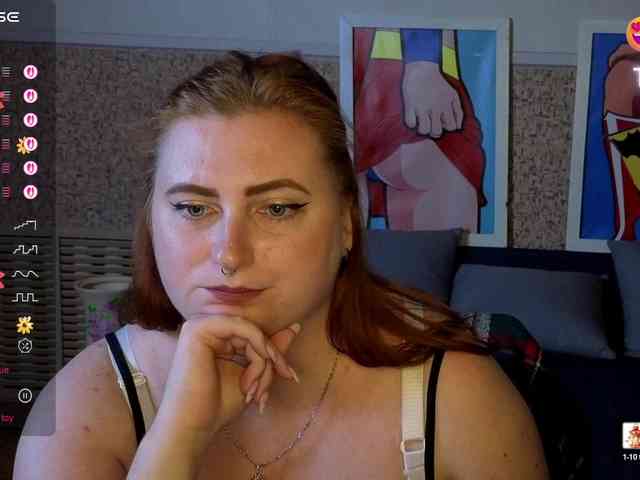 Aliciaredluv webcam