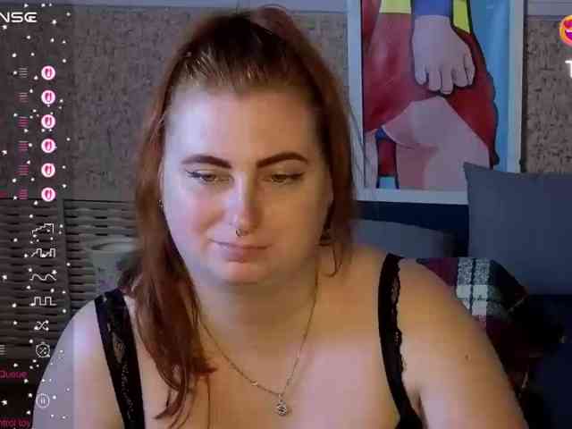 Aliciaredluv webcam