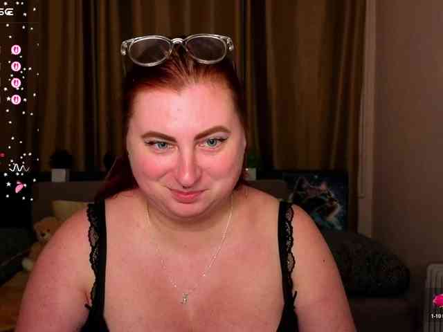 Aliciaredluv webcam