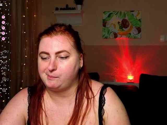 Aliciaredluv webcam